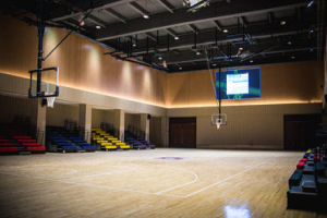 上师大附二外国际部篮球馆