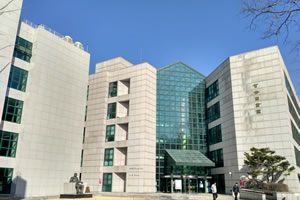 ɽ��������ѧ2+2��ѧ��������