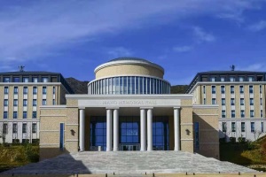 韩国釜山外国语大学本科