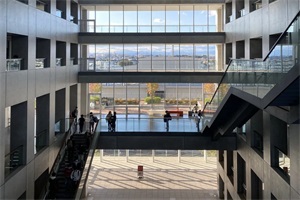 日本庆应义塾大学本科