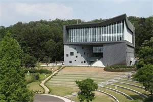韩国首尔市立大学专升本