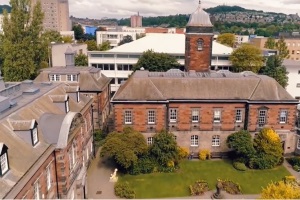 英国邓迪大学硕士