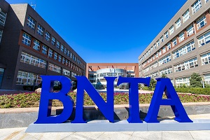 北京市新英才学校