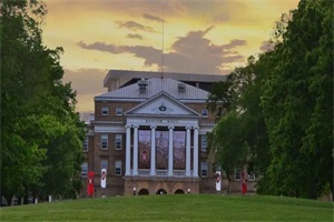 美国威斯康星大学麦迪逊分校硕士