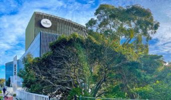 澳大利亚迪肯大学硕士