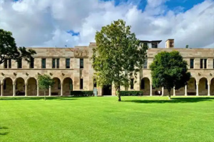 澳大利亚中央昆士兰大学硕士留学