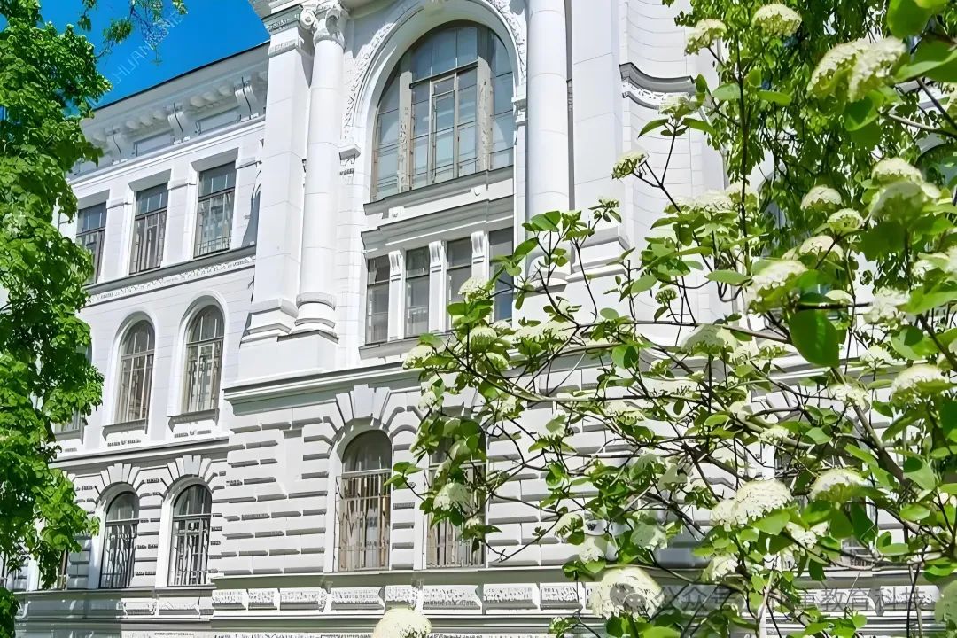 俄罗斯乌拉尔国立医科大学硕士