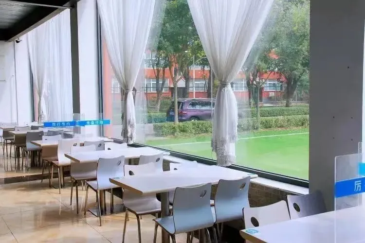 博文学校俄罗斯大学预备班项目