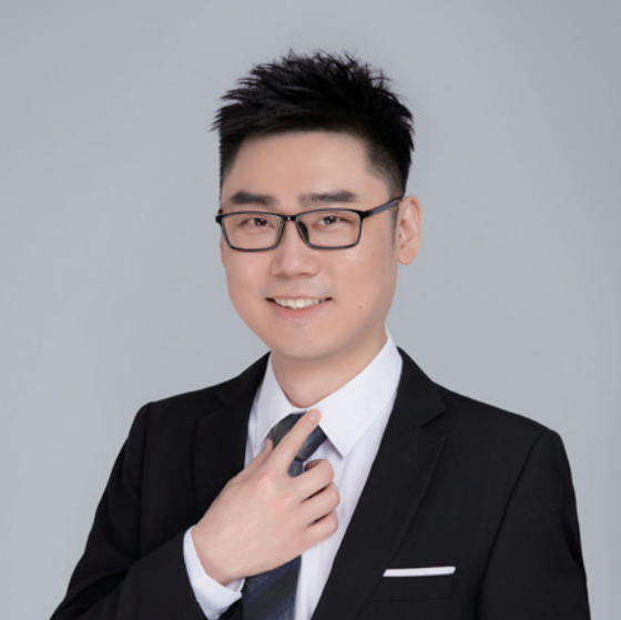 斯芬克国际艺术教育校领导