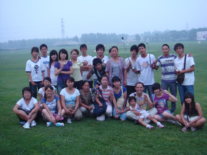 热烈欢迎河南安阳新生及家长来北方工商管理学