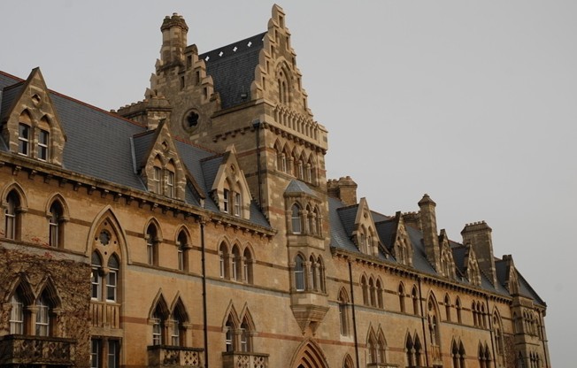 英国夏令营著名景点:牛津大学