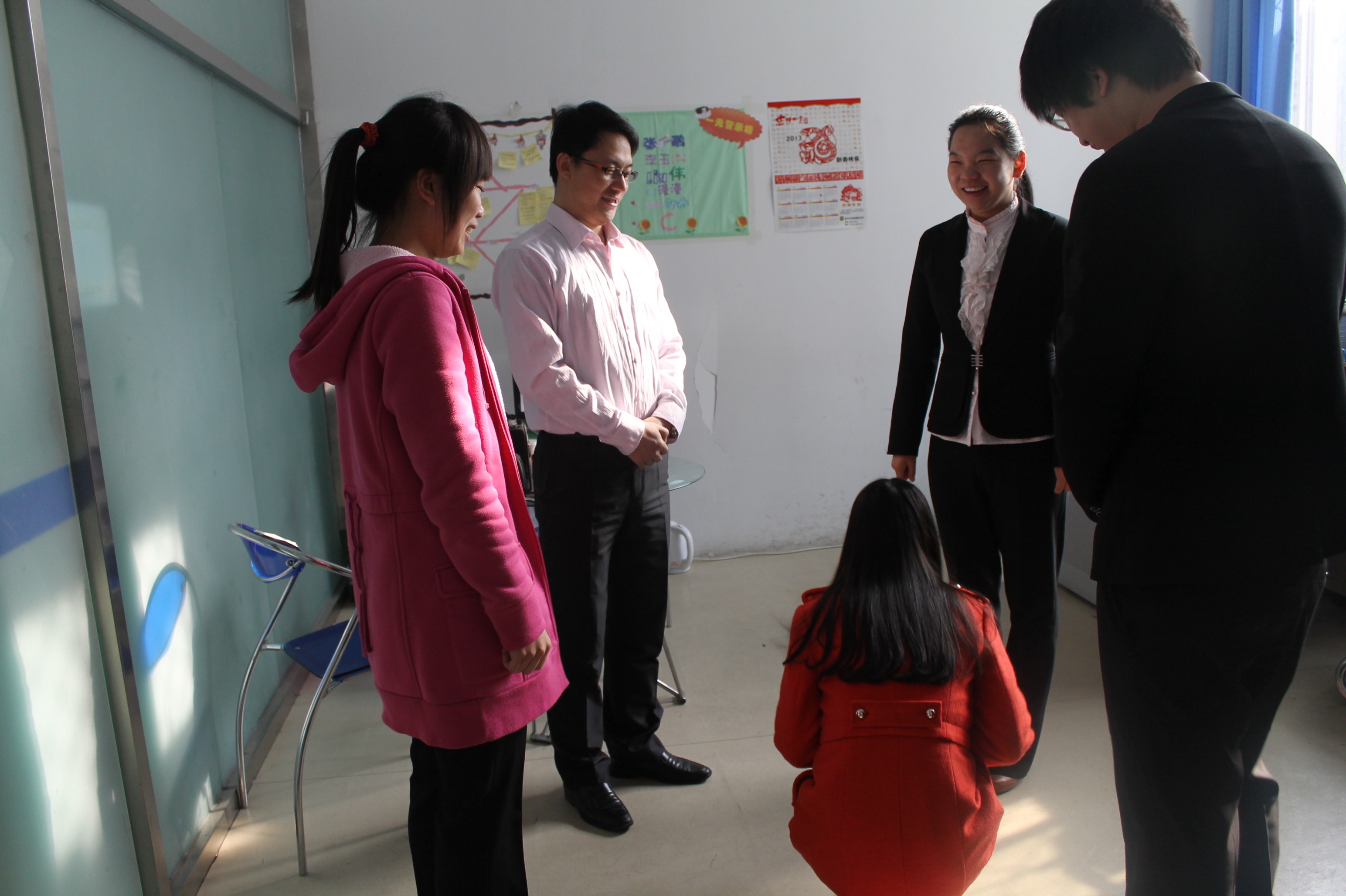 北京翻译学院招办老师开展晨会活动