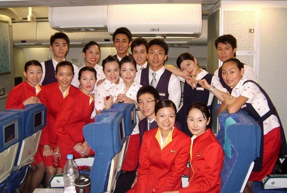 航空专业:空中乘务具体职位及工作职责解析-航