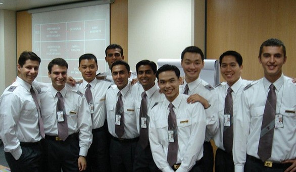 航空专业:空中乘务具体职位及工作职责解析-航