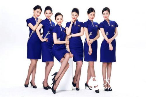 空姐制服造型比拼 中国空姐最好看 - 育路高校