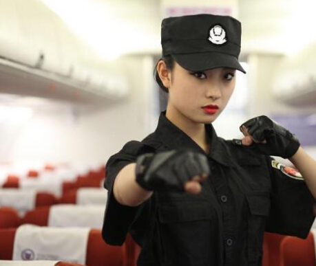 四川空乘学校空保招生 女空保漂亮有安全感