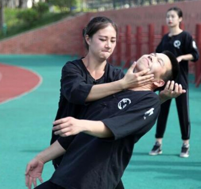 四川空乘学校空保招生 女空保漂亮有安全感