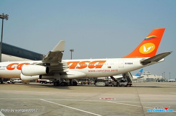 因缺少飞行员 Conviasa航空11架飞机放机库