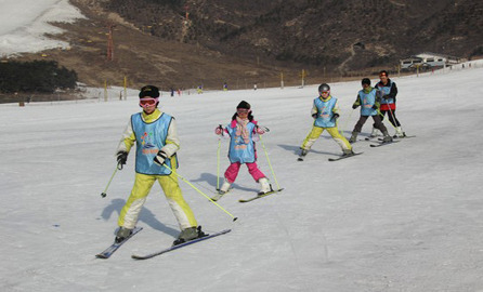 2017巨人双板滑雪冬令营