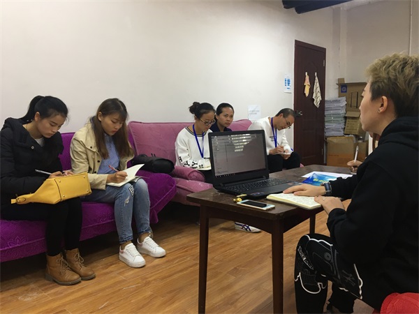 贵州航天职业学院计算机科学系举办学生宿舍管理专题培训会