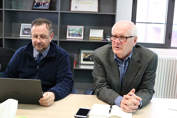 �������������ѧУ