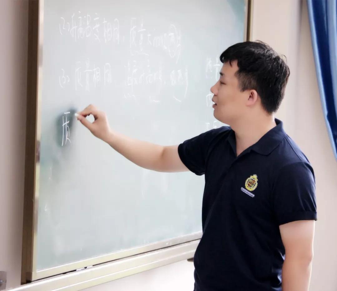 北京明诚外国语学校家长开放日活动