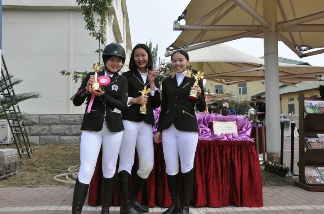 高端马术比赛|兴趣变竞争,达罗捷派勇争