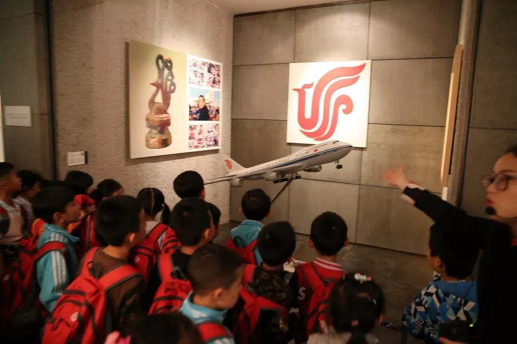 ʵѧУСѧιʹ캫ʵ