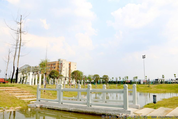 四川空姐學(xué)校哪個(gè)好