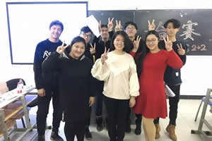 2018北京航空航天大学留学班辩论赛回顾