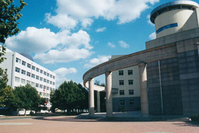 ���Ͽ����˹�����רҵ�Ĵ�ѧ