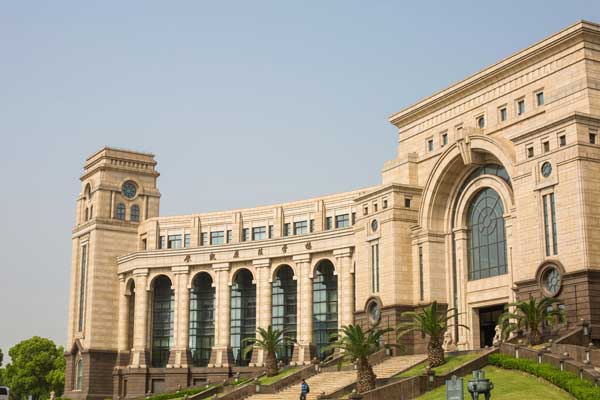 靠譜的空乘學校