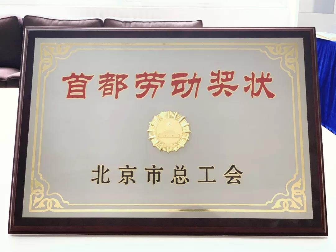 ������������ѧУ