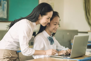 外交学院3+2留学是由哪个学院开办的？
