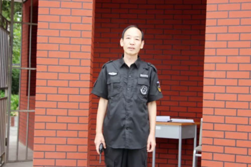 ʸ