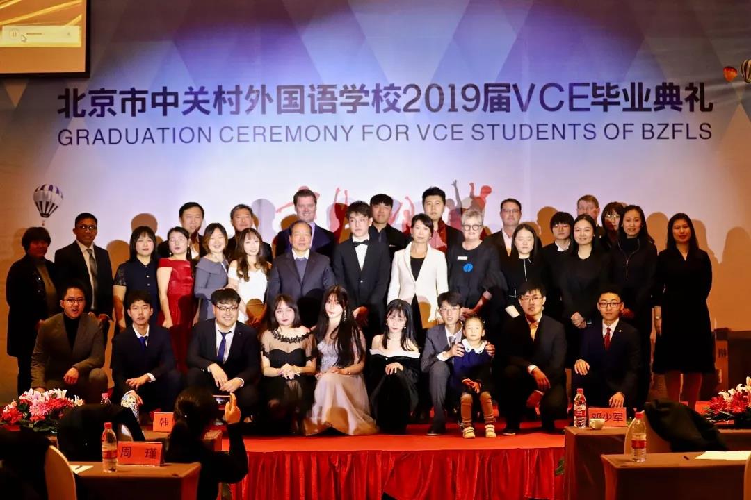 �йش������ѧУ