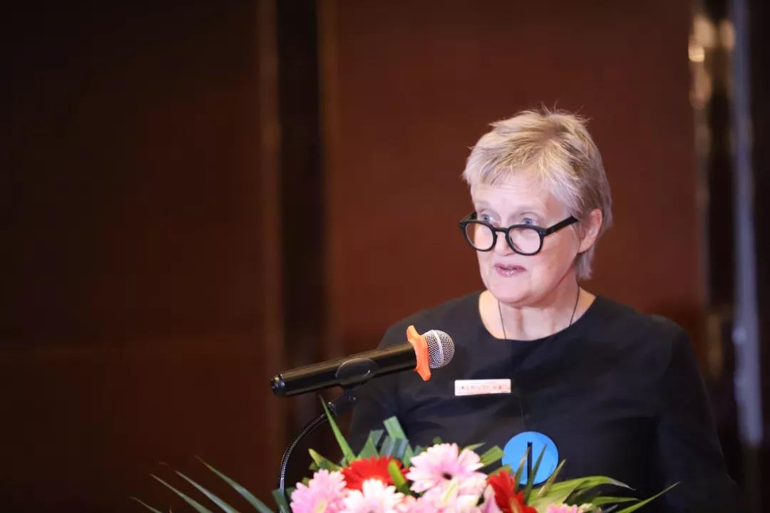 �йش������ѧУ