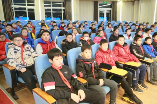 ������ʵ��ѧУСѧ