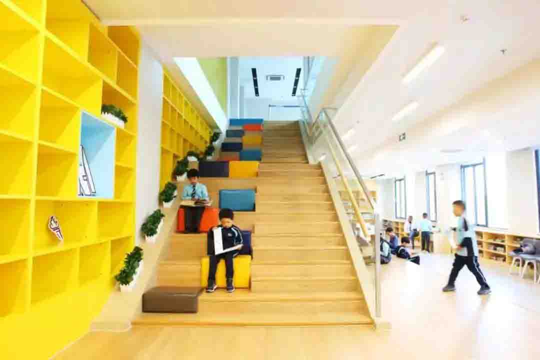 ������ɽŵ�°���ѧУ