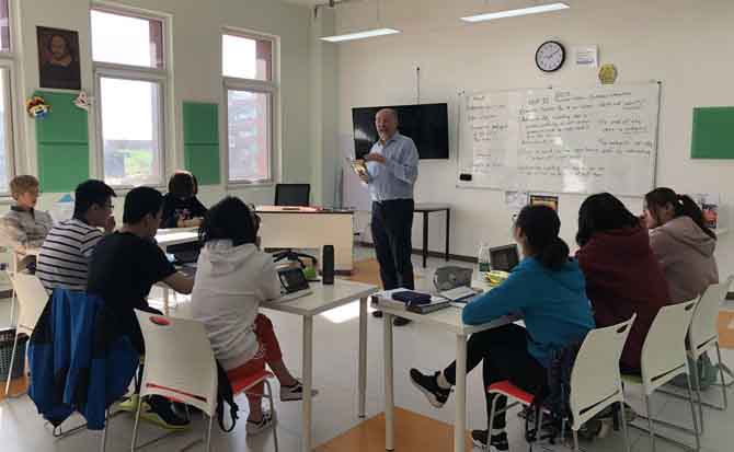 �йش������ѧУ