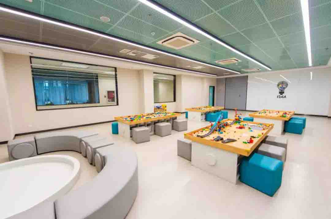 ������ɽŵ�°���ѧУ