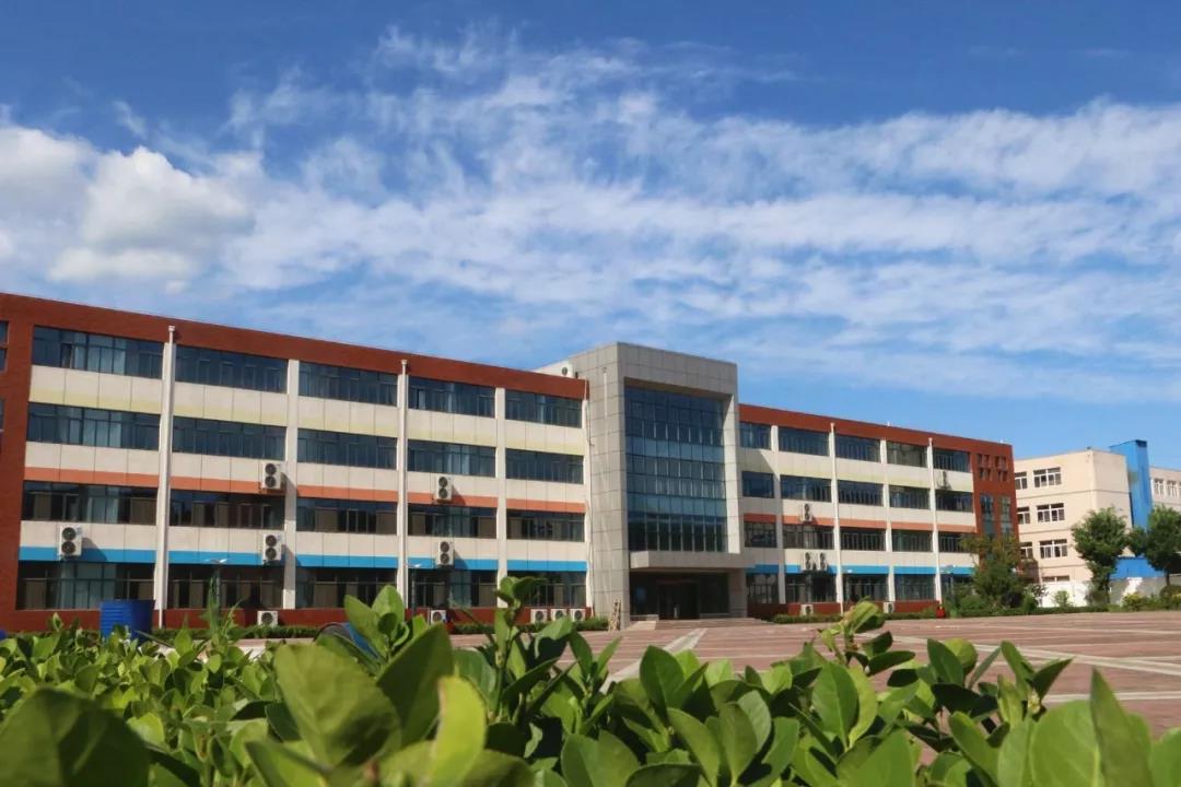 ʢ���̹�԰��Ӣ��ѧУ