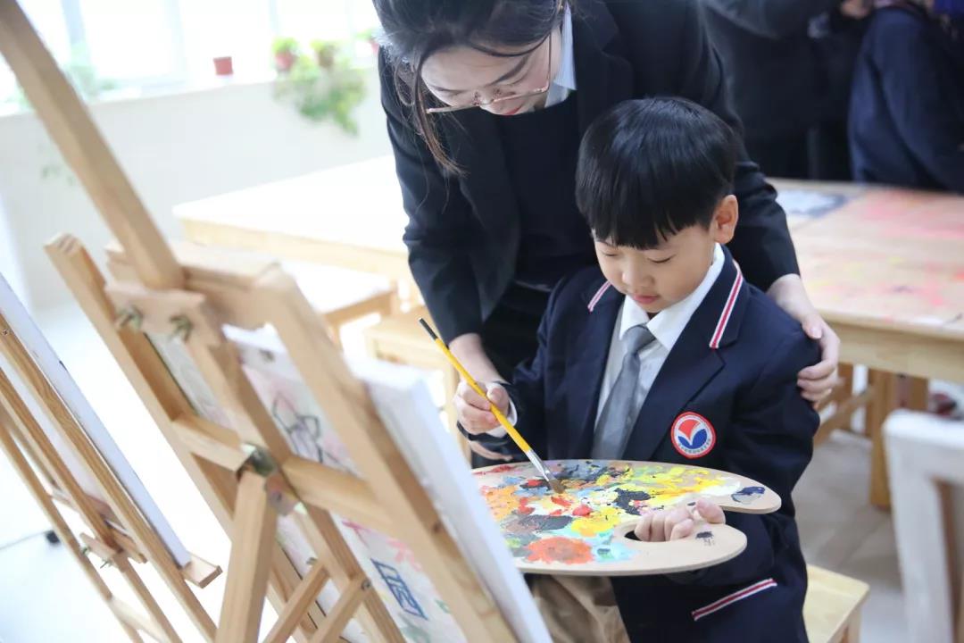 ʢ���̹�԰��Ӣ��ѧУ