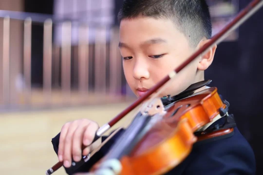 北京新府学外国语学校