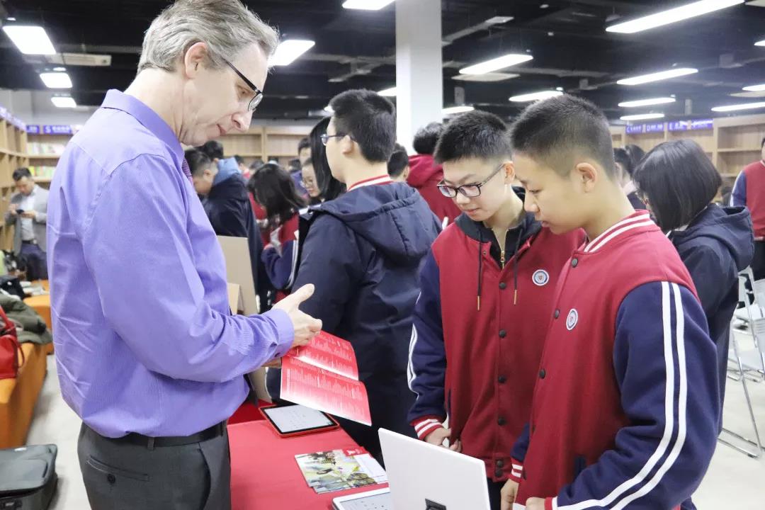 力迈中美(国际)学校