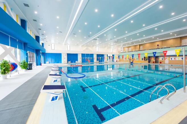 �����з�ɽ��ŵ�°���ѧУ