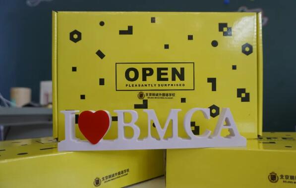 �������������ѧУ