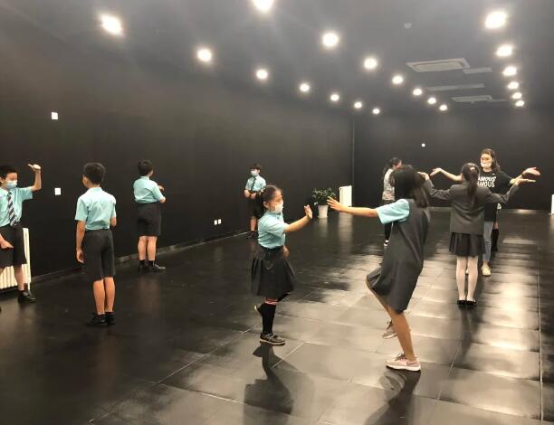 �����з�ɽ��ŵ�°���ѧУ