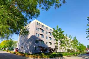 2021�����в���ѧУѧ�ѱ�׼�Ƕ��٣�