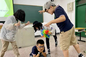 ������˽��������ѧУ���в���ѧ����